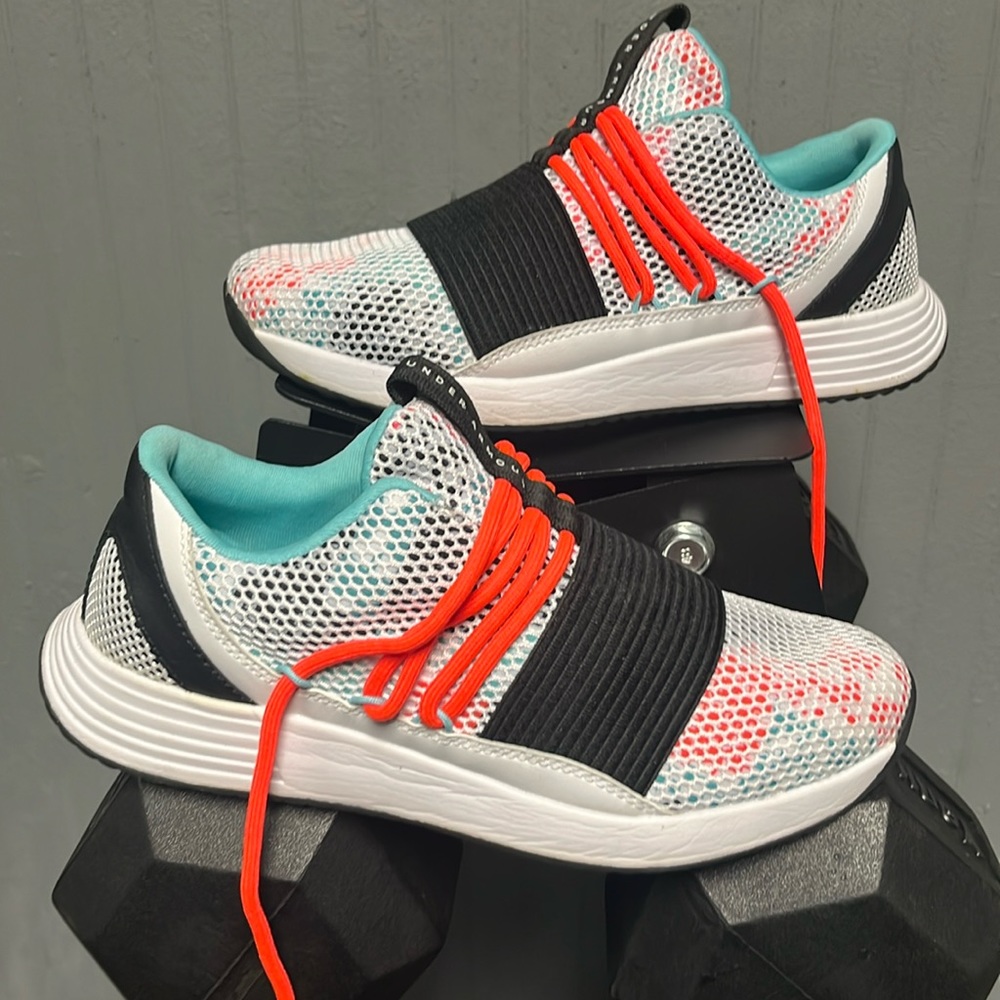 Women’s under Armour sneakers
